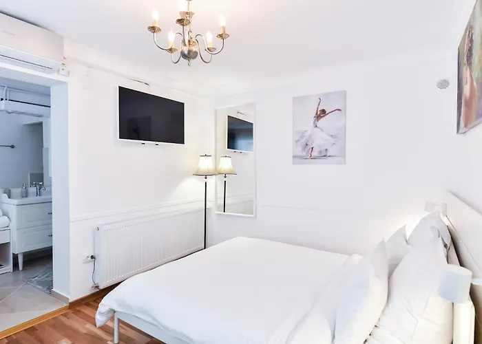 Fiverooms